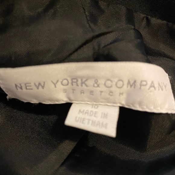 New York & Company Black Stretch 2 Button Blazer - Picture 6 of 7